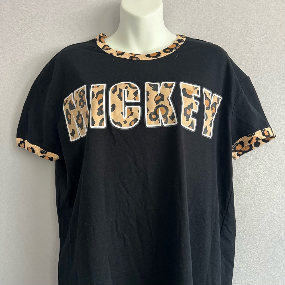 DISNEY | LEOPARD MICKEY SHIRT